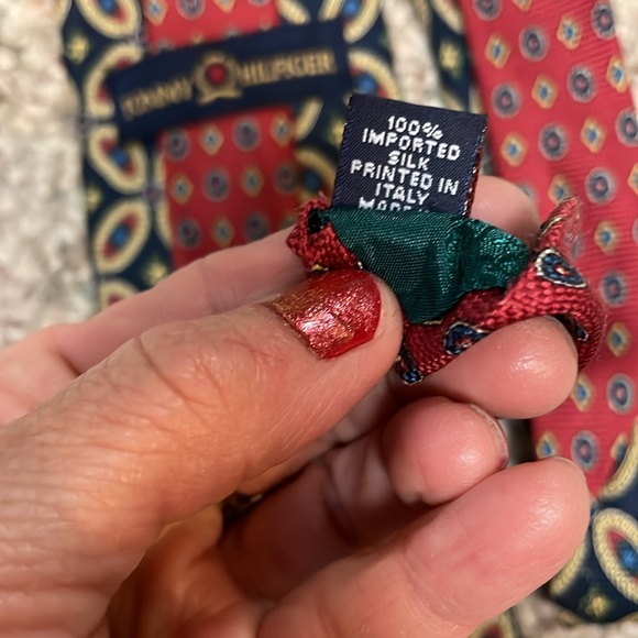 Tommy Hilfiger 100% silk tie - Picture 3 of 5